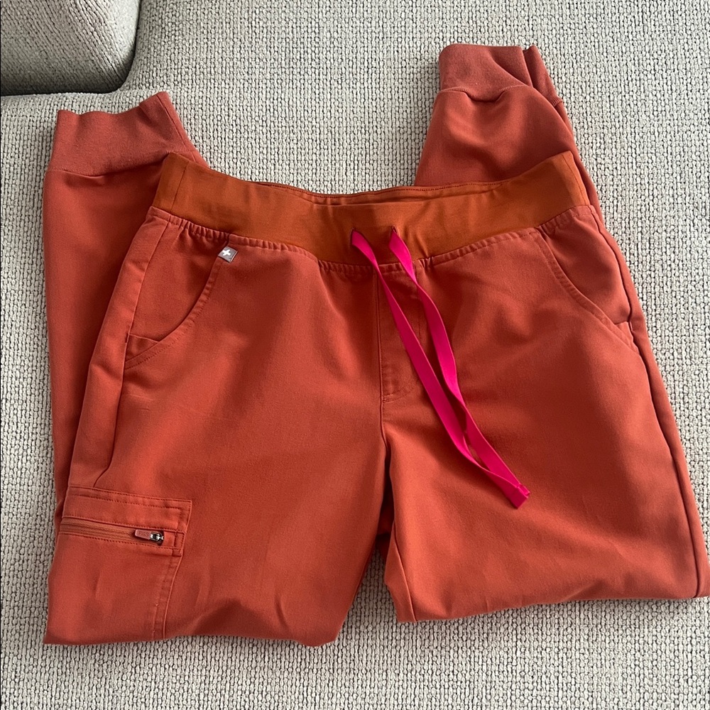 Figs Terracotta Zamora Scrub Pants